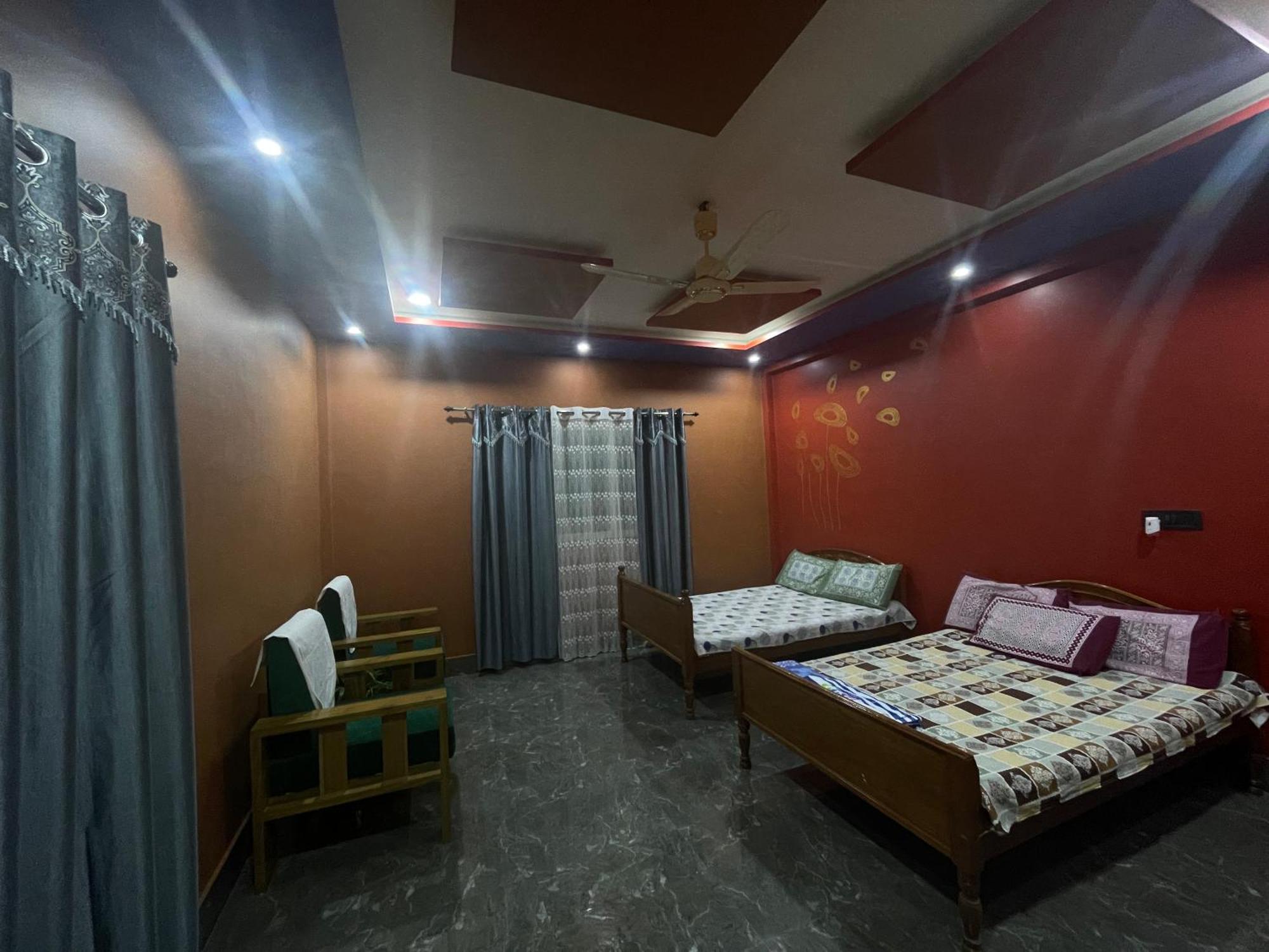 Deka'S Homestay Tezpur エクステリア 写真